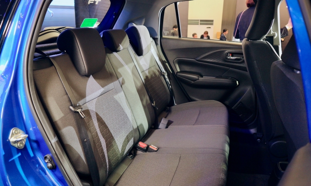 Suzuki Swift 2025 ra mắt giá 569-577 triệu đồng