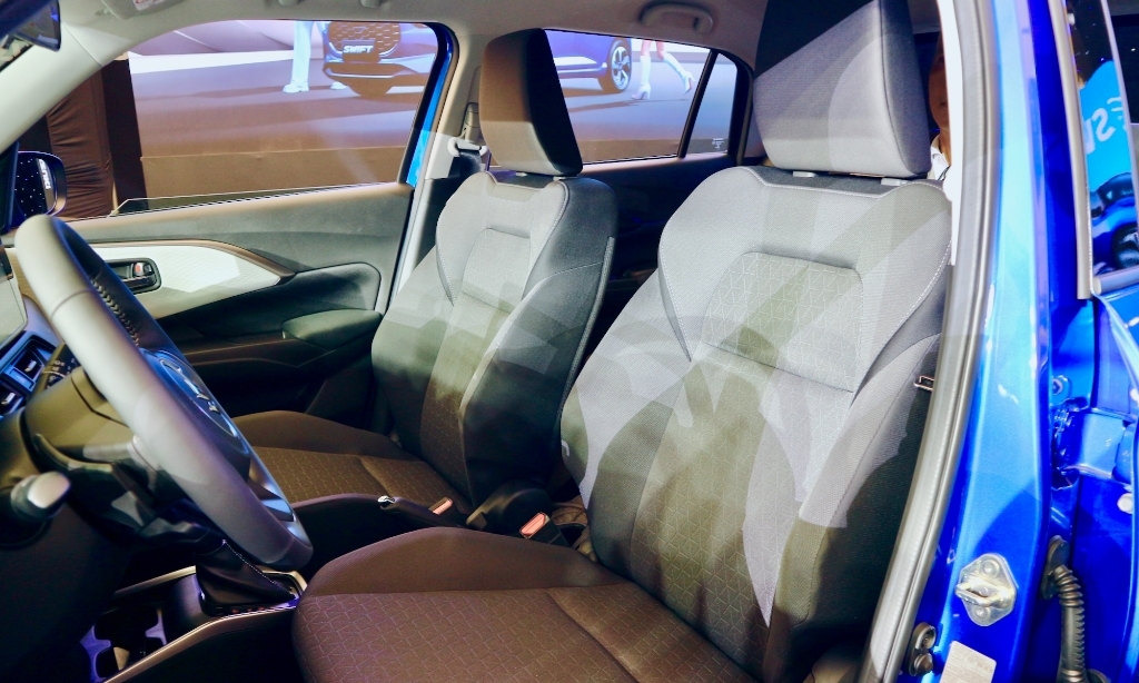 Suzuki Swift 2025 ra mắt giá 569-577 triệu đồng