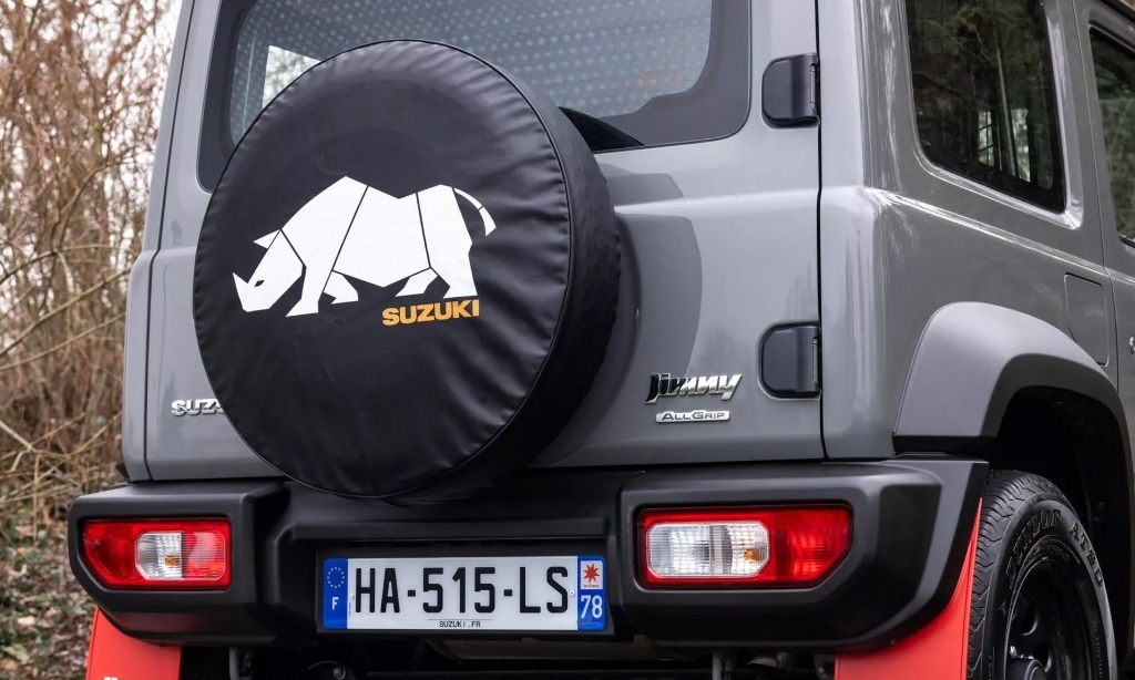 Suzuki Jimny ra phiên bản cuối cùng mức giá 33.200 USD