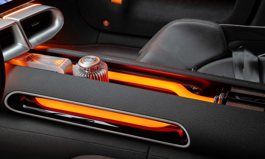 Ra mắt siêu sedan chạy điện - Mercedes-AMG GT XX Concept