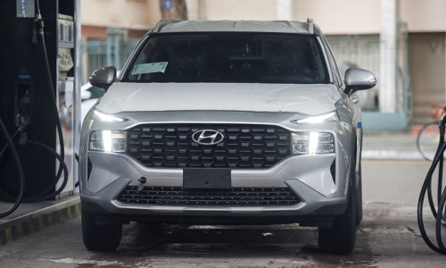 Động cơ máy dầu cũ Hyundai Santa Fe giá cao hơn xe mới