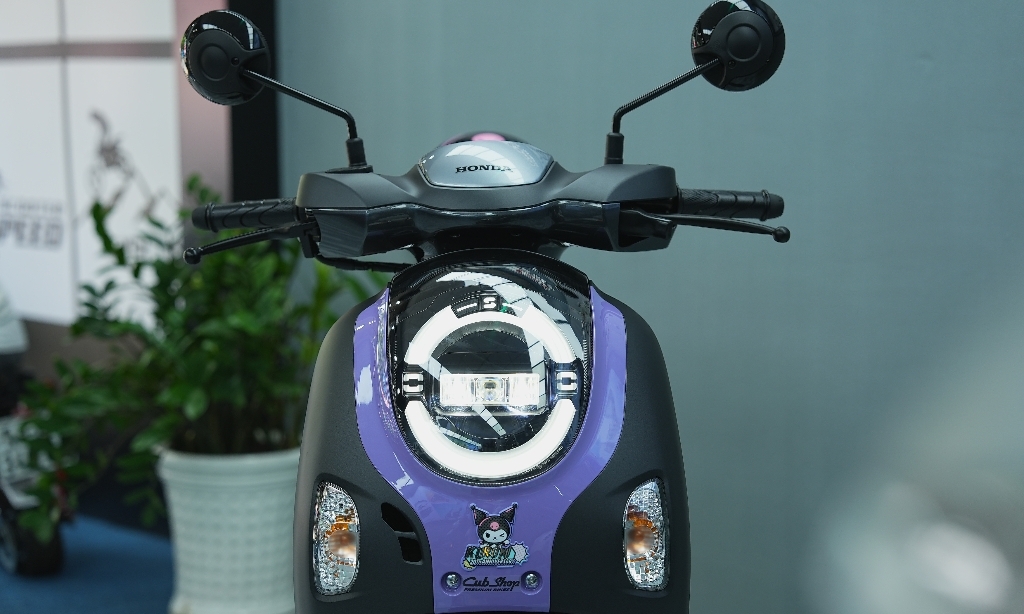 Honda Scoopy Kuromi - xe ga siêu dễ thương về Việt Nam