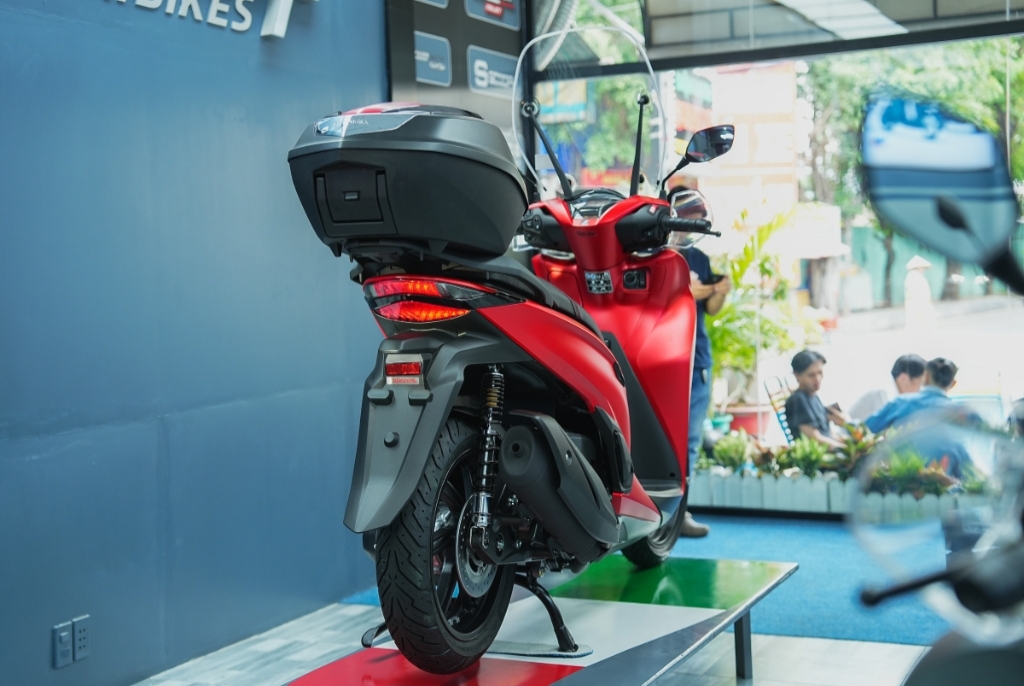Honda SH350i 2025 nhập khẩu Italy xuất hiện tại Việt Nam