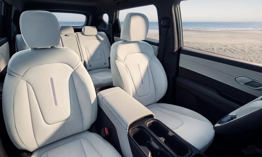 Hé lộ thiết kế nội thất xe Hyundai Elexio