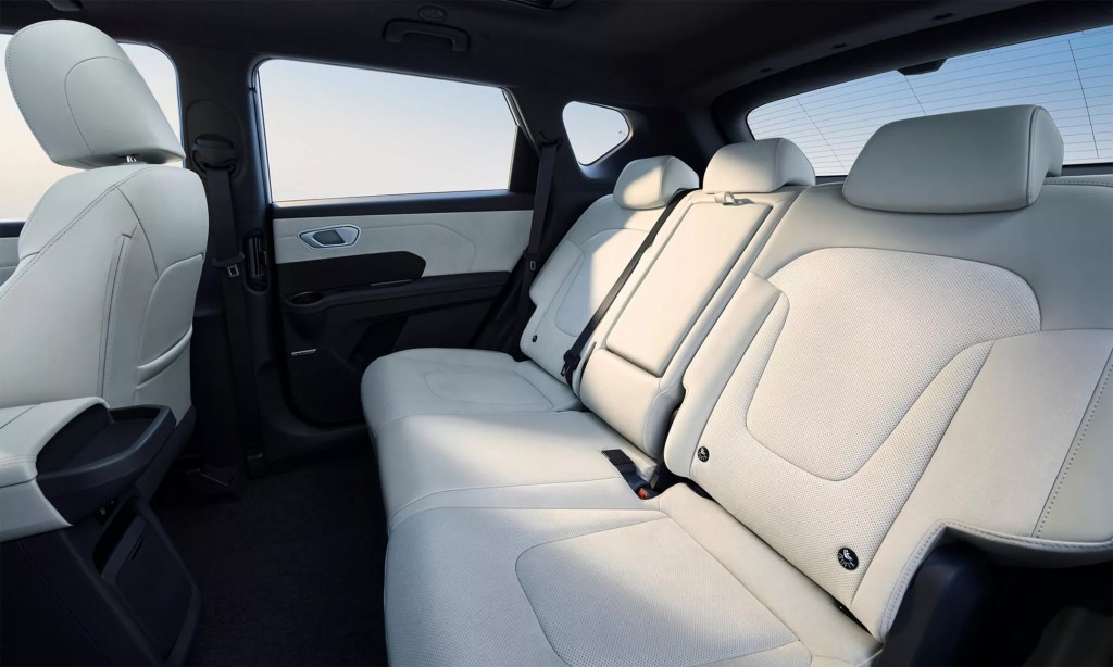 Hé lộ thiết kế nội thất xe Hyundai Elexio