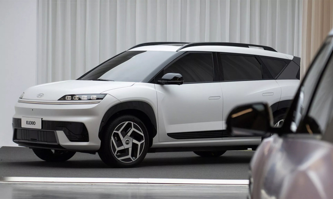 Hé lộ thiết kế nội thất xe Hyundai Elexio