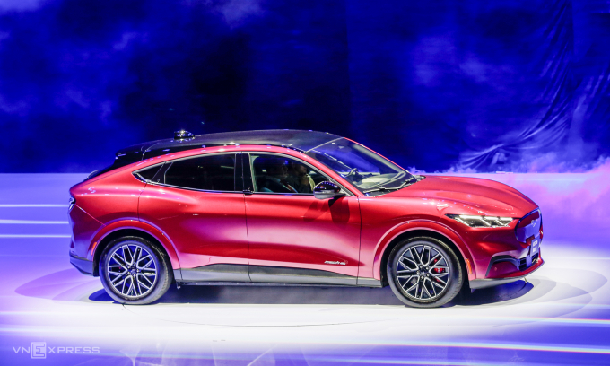 Xe Ford Mustang Mach-E ra mắt thị trường Việt giá 2,599 tỷ đồng