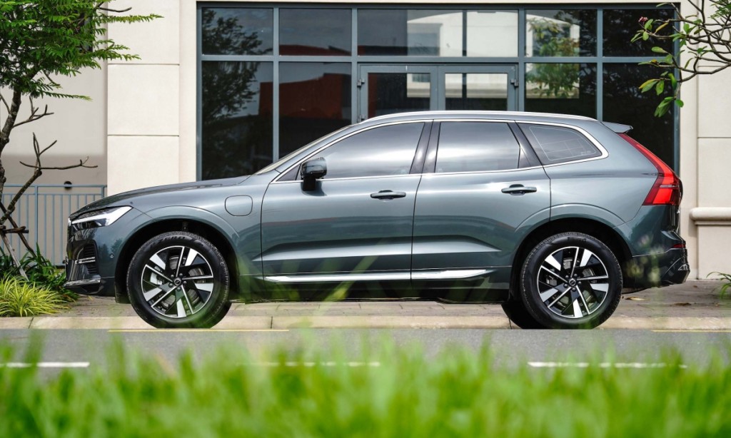 Ra mắt xe điện hạng sang Volvo XC60 2025 giá 2,75 tỷ đồng