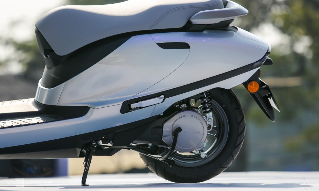 Trình làng xe máy điện Honda UC3 tại Việt Nam