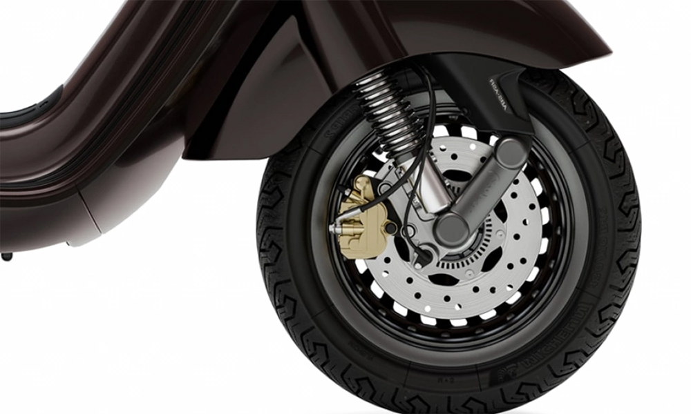 Xe máy phiên bản Tết Bính Ngọ 2026 Vespa 946 Horse