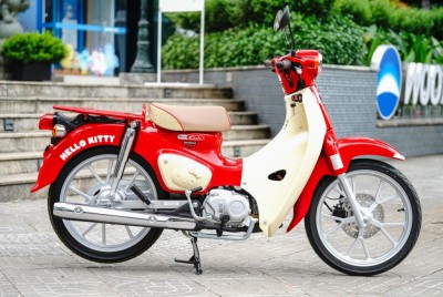 Honda Super Cub 110 Hello Kitty đổ bộ Việt Nam